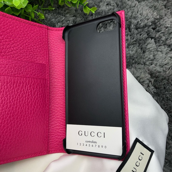 Gucci GG Marmont bifold Wallet Case iPhone 7/8 Case with interior card - Picture 10 of 15